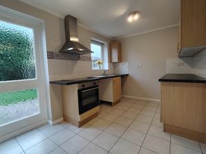 Kitchen new- click for photo gallery